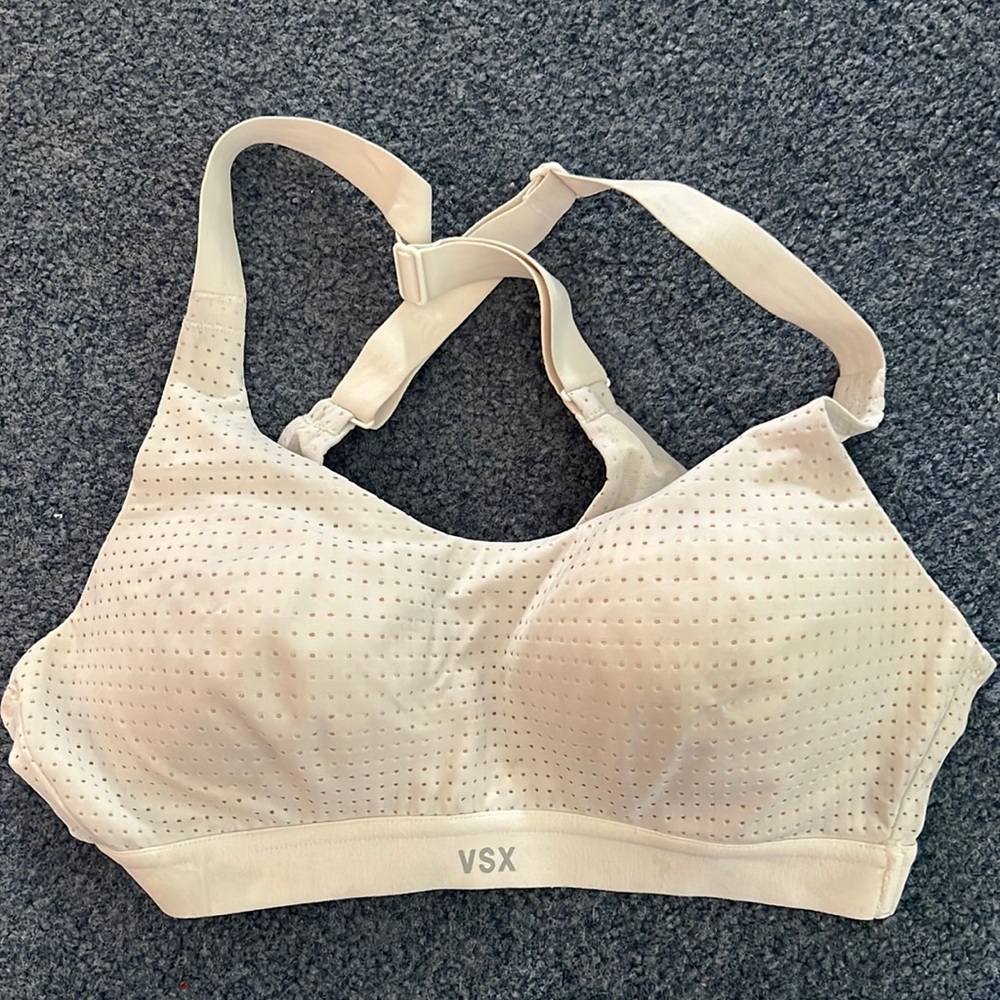 ***LIKE NEW*** VSX WHITE SPORTS BRA 32B